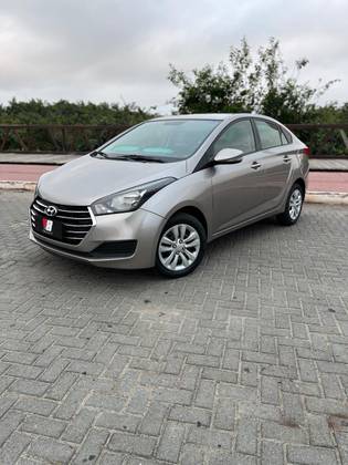 HYUNDAI HB20S 1.0 COMFORT PLUS 12V FLEX 4P MANUAL HYUNDAI HB20S 1.0 COMFORT PLUS 12V FLEX 4P MANUAL